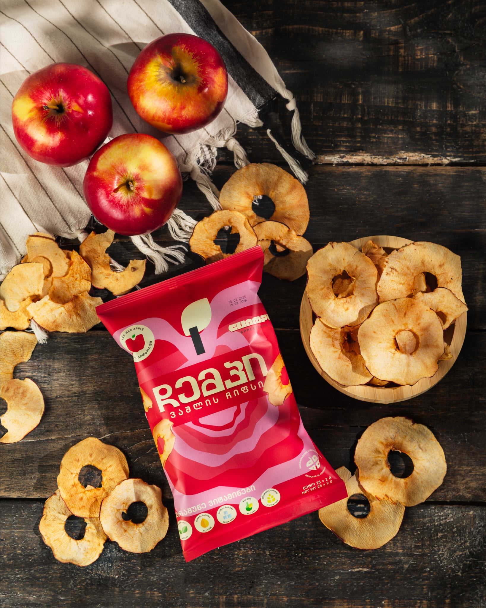 წითელი ვაშლის ჩიფსი 'აიდარედი' (25გრ)